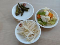 -闫家驴肉老店(华电一校店)