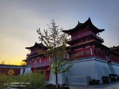 -茅山东方盐湖城景区