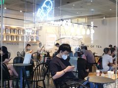 等位区-喜茶(广州天汇igc店)