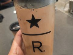 -星巴克臻选(上海合生汇1F店)