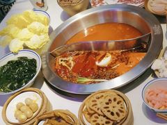 -卤校长重庆火锅(国兴店)