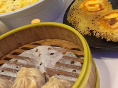 蟹黄小笼包-松鹤楼·非遗·苏帮菜(融科店)