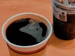 美式-Tims天好咖啡·贝果(雁展路万象天地店)