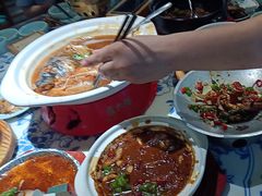 -卢大鲜鱼头捞饭(美利广场店)