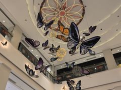 -百联临沂购物中心(临沂路店)