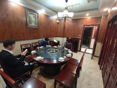 -老来福·非遗酸汤兔(凯旋路店)
