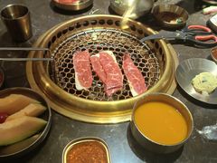 -山焱·炭火自助烤肉(周浦万达店)