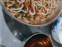 -正宗杨记普洱酸醋米线(总店)