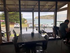 -12 Rocks Beach Bar Cafe