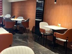 -朵兰达V酒店(成都春熙路太古里国金中心店)