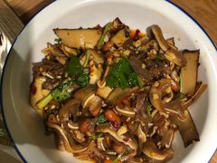 -费大厨辣椒炒肉(万家丽一店)