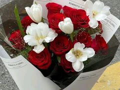 -亭亭鲜花店(中山北路店)