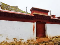 -比如骷髅墙景区