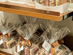 -Laderach 莱德拉(上海环贸iapm店)