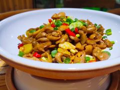 -三湘四水正宗湘菜(君峰路店)