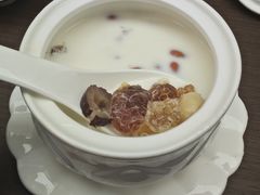 -广信牛奶甜品世家(台东店)