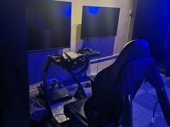 -VR间客漫虚拟现实体验馆(汉街店)