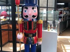 -东方明珠·可口可乐欢乐餐厅