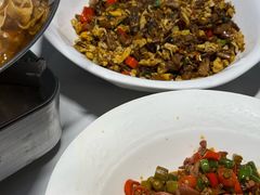 -三湘四水正宗湘菜(君峰路店)