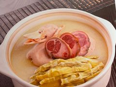 -金枝玉叶上海人家食府(三里河店)