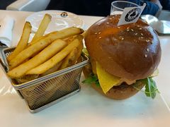 英式香辣脆汉堡-车谷小镇