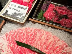 -三出山火锅(南京万象天地店)