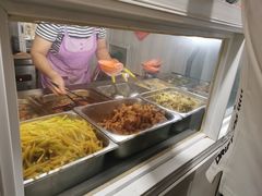 -咱家王新国把子肉(县东巷店)