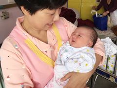 -爱贝佳母婴护理服务中心·月嫂育儿嫂(鲁迅路店)