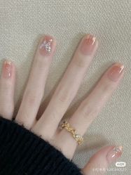 -丽心自助美甲美睫