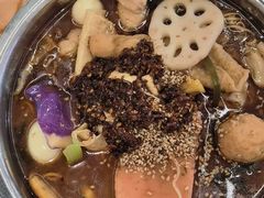 -闫家炸鸡架(五爱总店)