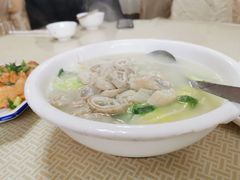 -茅屋大酒店