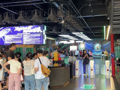 -极限PLAY运动娱乐新世界·团建派对潮玩休闲馆·室内蹦极高空游乐园