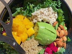 牛油果沙拉-小大董·烤鸭(凤凰汇店)