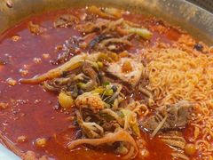 -张翻越·川渝冒菜·武汉黑鸭煲(城北万象城店)