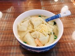 -笑来喜馄饨小笼工坊店(湖滨街店)