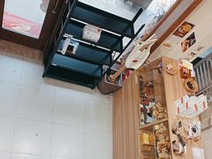 -沁屋面包店(人民东路店)