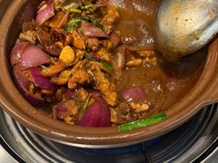 -胡须佬鸡煲四季火锅店(石厦西村直营店)