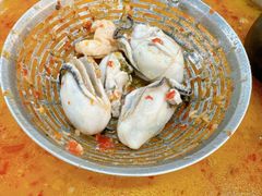 -老何家后安粉·糟粕醋海鲜火锅(三亚湾椰梦长廊店)