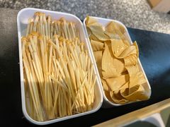 金黄菇-0048鲜活香辣虾·火锅(铜陵路店)