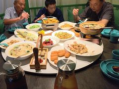 -荷塘秋月·本帮江浙菜(国权路店)