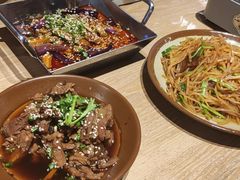 -川堂风·跷脚牛肉·乐山爆炒(宝山日月光店)