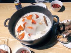 -九万士多港式海鲜粥底火锅(回龙观店)