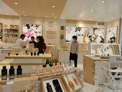 -Dior迪奥(上海世茂广场店)
