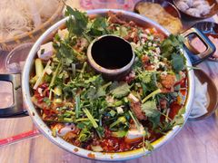 招牌豆腐花牛肉锅-王大乔泡椒米线·小火锅(星城天地店)