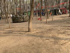 -亲兄弟真人CS团建拓展基地