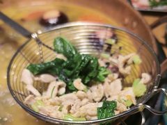 -洱火云南酸菜牛肉火锅(石景山当代商城店)