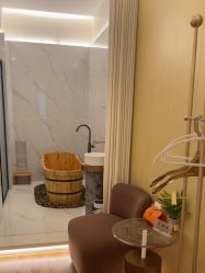 -苑苑vbeauty科技美容SPA