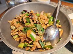 宣威小炒肉-宣威山野人家·现炒云南菜(金碧店)