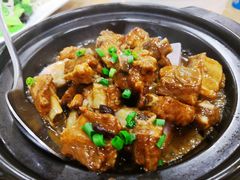 古法芋头排骨煲-永記粤菜·五指毛桃花雕鸡煲(九亭店)