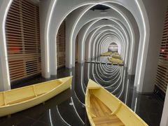 -涨巢·潮玩水疗局